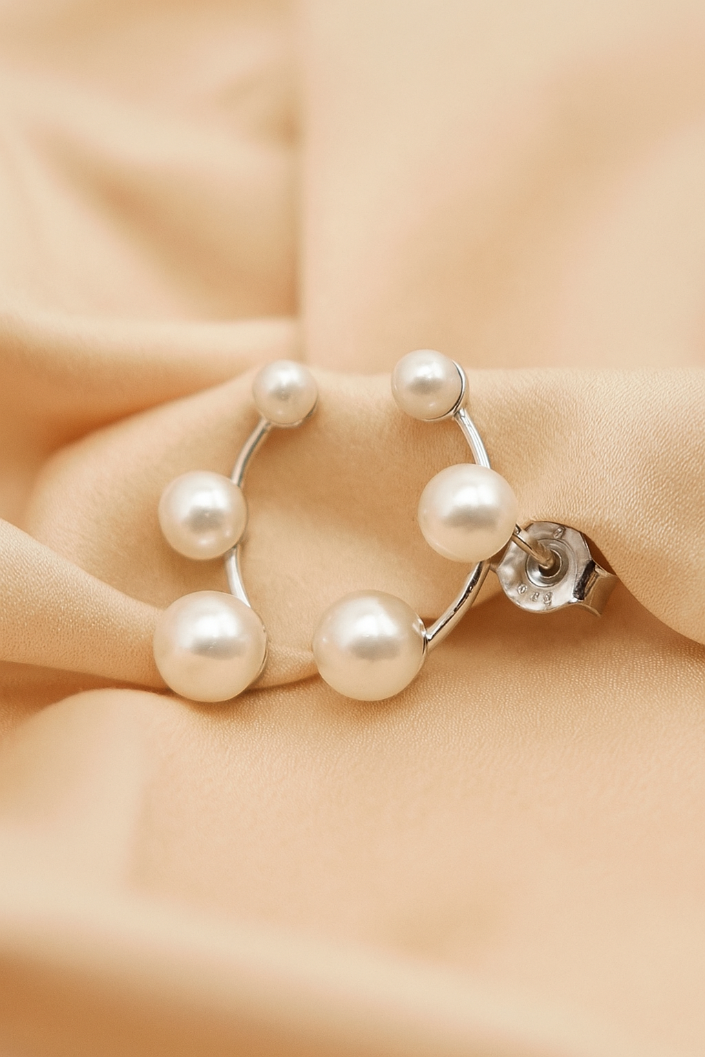 Pearl - Elegant pearl stud earrings made of 925 sterling silver - 93563
